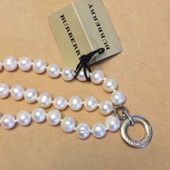 Burberry Pearl Watch with Mother of Pearl New 925 - Picture 4 of 8